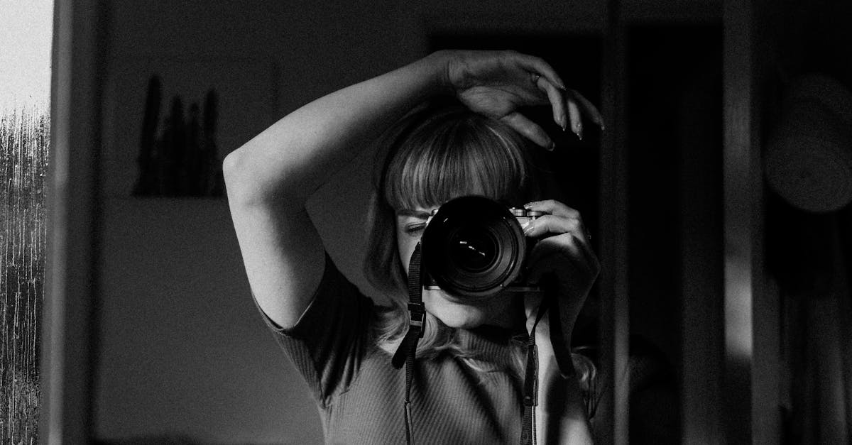 découvrez l'importance de la self-reflection, un processus essentiel pour mieux se comprendre et évoluer. apprenez à explorer vos pensées et vos émotions pour favoriser votre développement personnel.